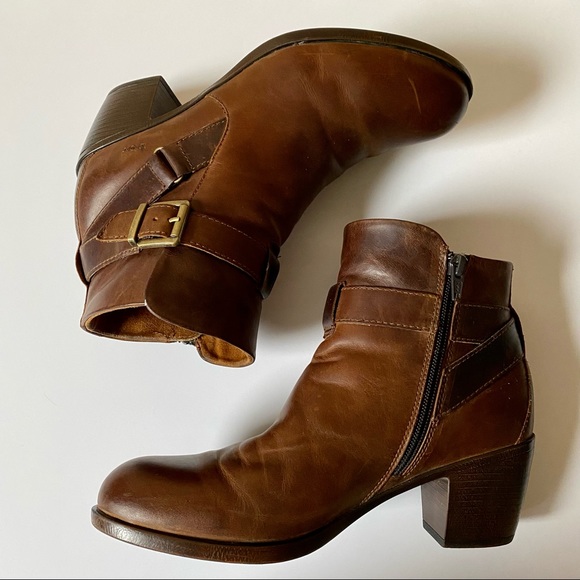 S O L D - Picture 6 of 15